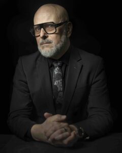 Marcus-hanser-in-black-shirt