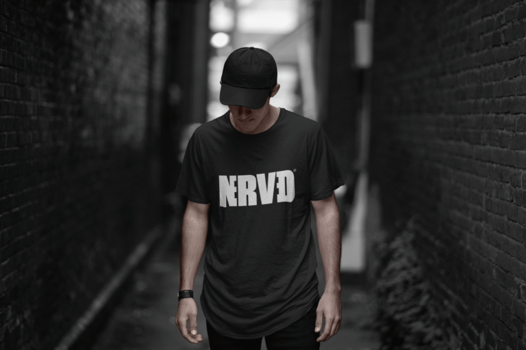 cool-man-with-nerved-t-shirt